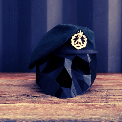 Black Skull Stand - Graveyard Designs